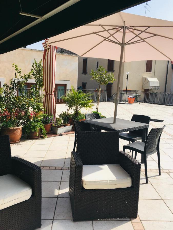 Ferienwohnung Casa Elisabetta Peschiera del Garda Exterior foto