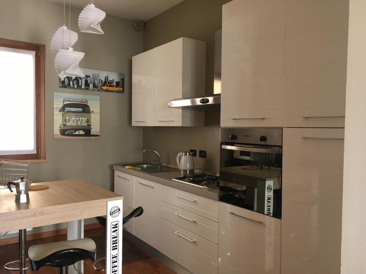 Ferienwohnung Casa Elisabetta Peschiera del Garda Exterior foto